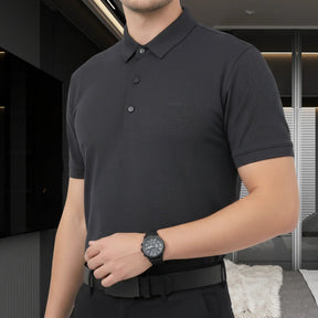 [Leve 4, Pague Só 2] Camisa Polo Masculina Drax de Manga Curta em Poliéster e Elastano com Forro Térmico + Relógio e Cinto GRÁTIS